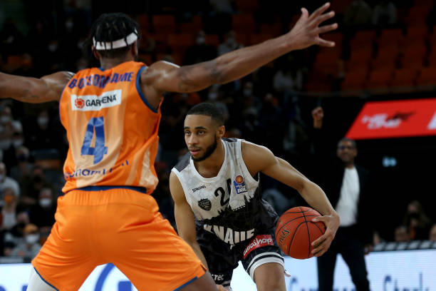 堪称他个人 堪称他个人