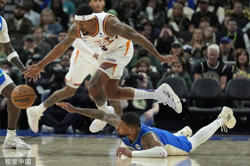 他得到了费 他得到了费