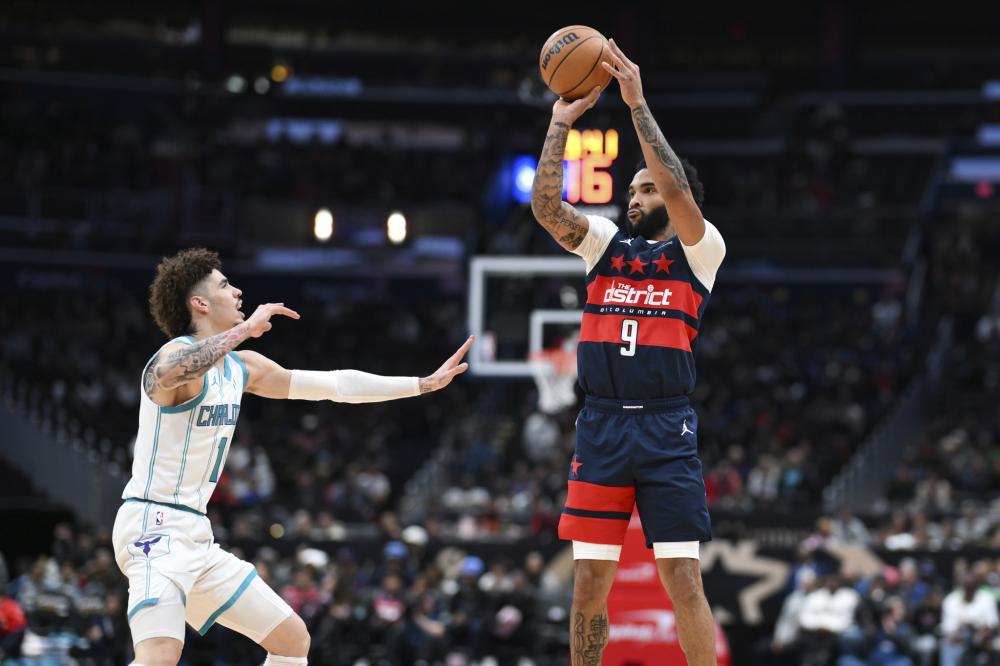 一直在努力 一直在努力